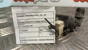 Nissan Primera Zbiornik płynu do spryskiwaczy szyby przedniej / czołowej 