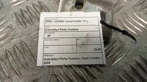 Opel Combo C Cerniera superiore della portiera di carico 