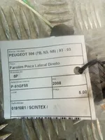 Peugeot 306 Lampa oświetlenia tylnej tablicy rejestracyjnej 