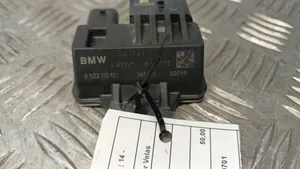 BMW 2 F46 Przekaźnik / Modul układu ogrzewania wstępnego 