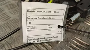 Toyota Corolla E120 E130 Coupe-mallin oven lukko (kahvan vieressä) 