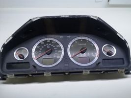 Volvo XC70 Speedometer (instrument cluster) 30746106