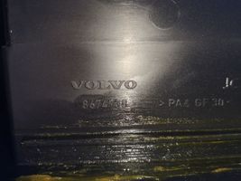 Volvo XC90 Tylny uchwyt na kubek tunelu środkowego 8674938