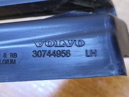 Volvo S40 Uchwyt / Mocowanie lampy przedniej 30744956