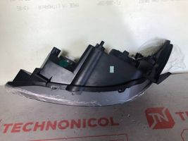 Toyota Camry Lampa przednia 212-11D3R-LD