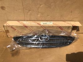 Toyota Camry Rejilla superior del radiador del parachoques delantero 5310133090