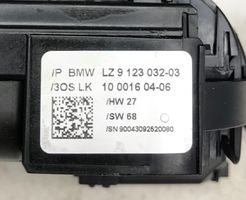 BMW 1 E82 E88 Interruptor/palanca de limpiador de luz de giro LZ912303203