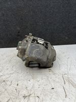 Mercedes-Benz E W211 Supporto della pinza del freno anteriore 20825301