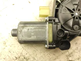 Man TGE 1gen Moteur de lève-vitre de porte avant 8W0959822