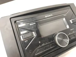 Mercedes-Benz Sprinter W906 Radio/CD/DVD/GPS-pääyksikkö DSXB700