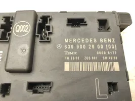 Mercedes-Benz Vito Viano W639 Unidad de control/módulo de la puerta 6399002900