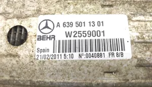 Mercedes-Benz Vito Viano W639 Välijäähdyttimen jäähdytin A6395011301