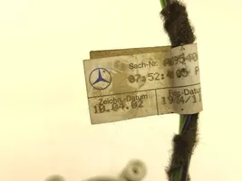 Mercedes-Benz Vito Viano W639 Silniczek podnośnika szyby drzwi przednich 0536009702