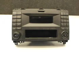 Mercedes-Benz Sprinter W906 Radio/CD/DVD/GPS-pääyksikkö A9069004401