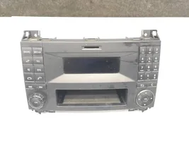 Mercedes-Benz Sprinter W906 Unità principale autoradio/CD/DVD/GPS A9069027301