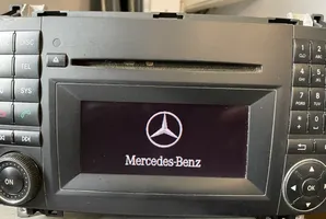 Mercedes-Benz Vito Viano W639 Radio/CD/DVD/GPS-pääyksikkö A1699002000