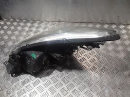 Toyota Corolla Verso AR10 Headlight/headlamp P7106R