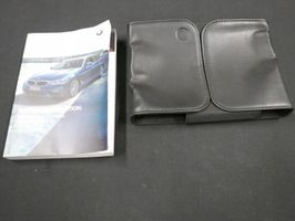 BMW 5 G30 G31 Libretto uso e manutenzioni 