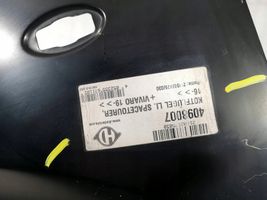 Opel Zafira C Błotnik przedni 4098007