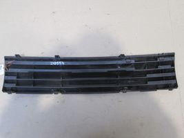 Volkswagen Polo II 86C 2F Front grill 