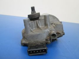 Mazda 121 SM Tringlerie et moteur d'essuie-glace avant 