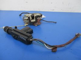 Hyundai Accent Front door lock 