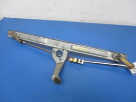 Volkswagen Polo II 86C 2F Front wiper linkage and motor 