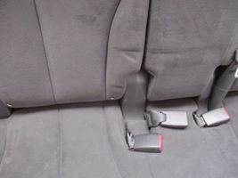 Nissan Tiida C11 Otrā sēdekļu rinda 