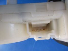 Nissan Tiida C11 Cierre/cerradura/bombín del maletero/compartimento de carga 
