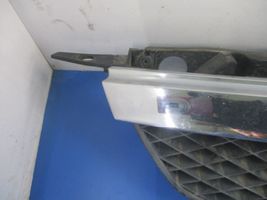 Mazda 323 Grille de calandre avant 