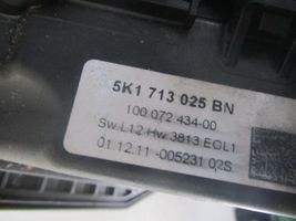Volkswagen Golf Plus Drążek zmiany biegów 5K1713025BN