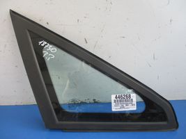 Ford C-MAX I Fenêtre latérale avant / vitre triangulaire (4 portes) 