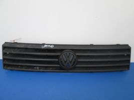 Volkswagen Polo II 86C 2F Atrapa chłodnicy / Grill 