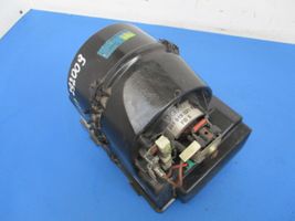 Volkswagen Polo II 86C 2F Heater fan/blower 