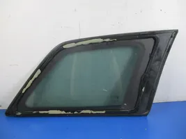 Opel Astra J Rear side window/glass 