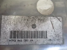 Volkswagen Sharan Lampa oświetlenia tylnej tablicy rejestracyjnej 7M3945081