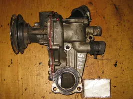 Audi 80 90 S2 B4 Water pump 