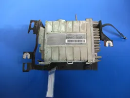 Volkswagen Golf II Блок управления двигателем ECU 893907383B