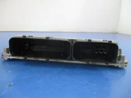 Volkswagen Fox Блок управления двигателем ECU 03D906033H