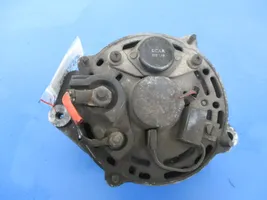 Volkswagen Polo II 86C 2F Alternador 