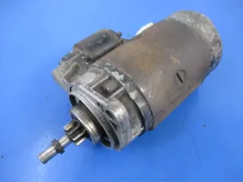 Volkswagen Jetta I Starter motor 068911023E