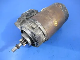 Volkswagen Jetta II Starter motor 068911023E