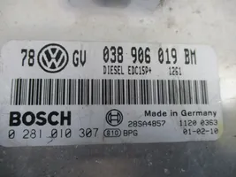 Volkswagen PASSAT B5.5 Motora vadības bloka ECU 038906019BM