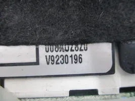 Audi A4 S4 B5 8D Tachimetro (quadro strumenti) 8D0919861C