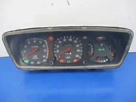 Dacia 1300 1310 1320 1325 1410 Geschwindigkeitsmesser Cockpit 