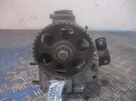 Volkswagen Golf III Engine head 028103373N