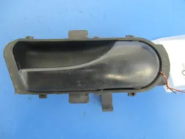 Volkswagen Polo II 86C 2F Front door interior handle 