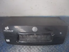 Volkswagen PASSAT B5 Tylna klapa bagażnika 