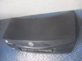 Volkswagen PASSAT B5 Tylna klapa bagażnika 