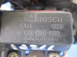 Audi 80 90 B3 Karbiuratorius 3435201534